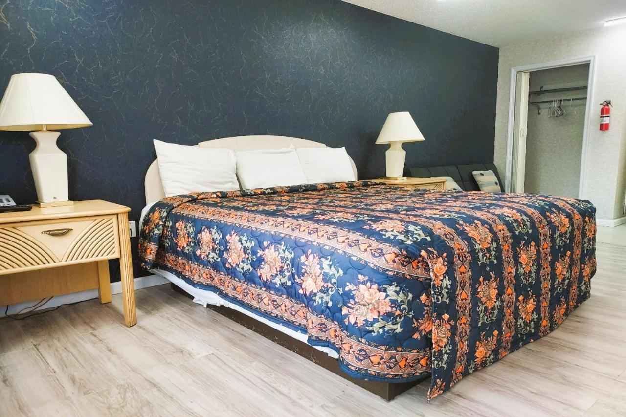Studio Inn And Suites Galloway Eksteriør billede